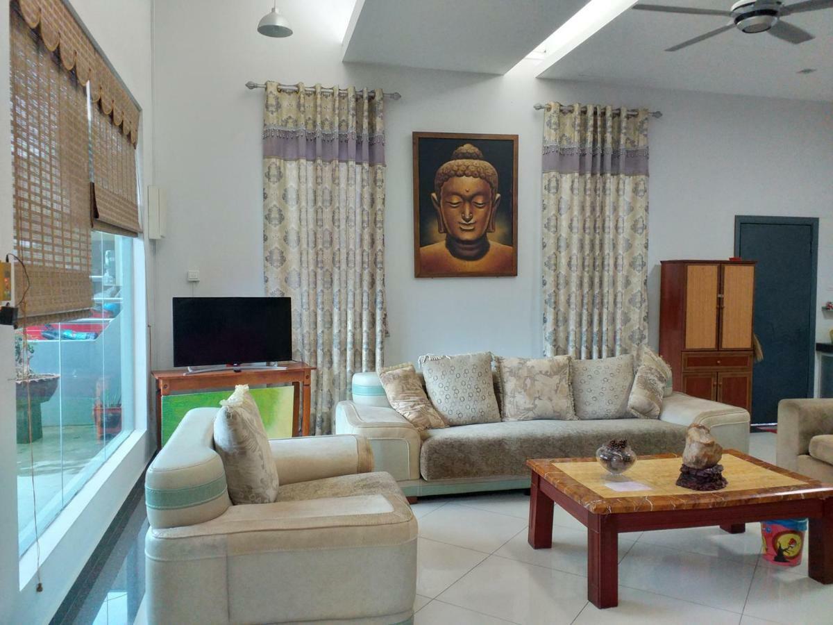 Jinjang Homestay Kuala Lumpur Exterior foto